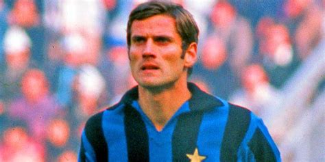Foto di Giacinto Facchetti in azione