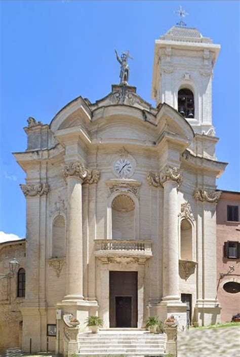Facciata esterna della Chiesa di Santa Maria Assunta a Civita