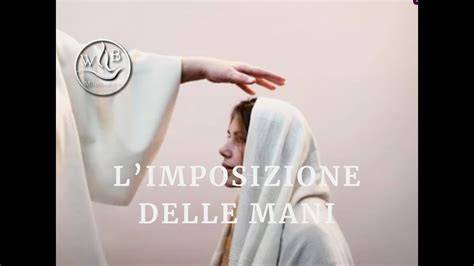 Scheda riassuntiva sulle differenze tra benedizione e imposizione delle mani, e chi può compierli