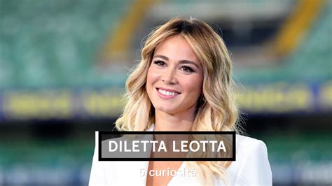 Foto di Diletta Paoletti e Costanza Spera durante la presentazione
