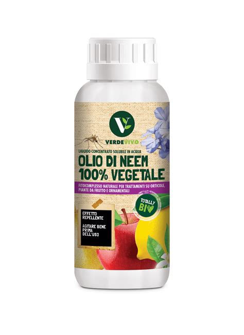 Bottiglietta di olio di Neem per uso agricolo