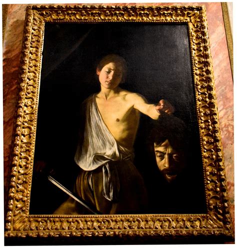 Confronto tra diverse rappresentazioni artistiche di Davide e Golia (es. Caravaggio, Michelangelo, Donatello).