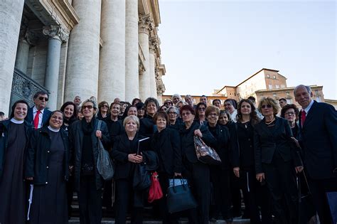 Coro diocesano durante una celebrazione liturgica