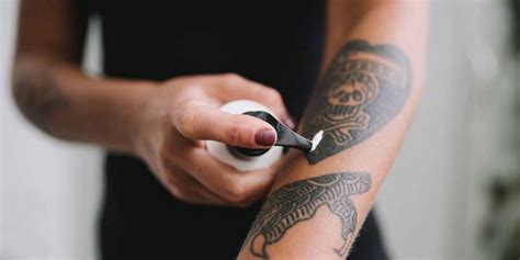 Guida alla cura del tatuaggio appena fatto