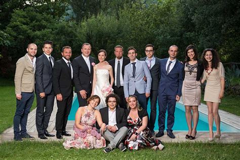 Foto di gruppo degli invitati celebri al matrimonio reale