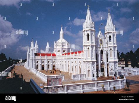 Facciata del Santuario di Vailankanni
