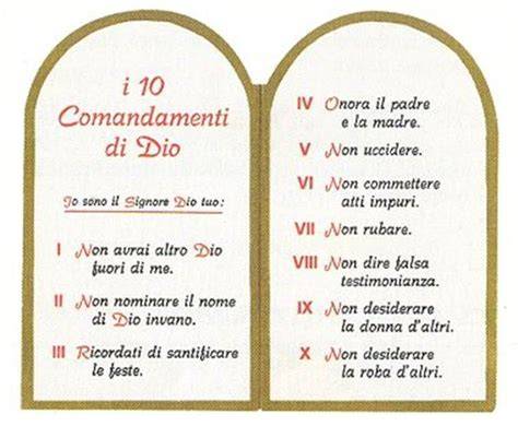 Immagine stilizzata delle tavole dei Dieci Comandamenti