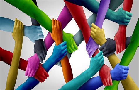 Schema illustrativo: l'Eucaristia come centro di unità della comunità cristiana nonostante le diversità sociali e culturali