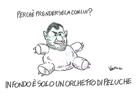 Collage di diversi meme satirici con Cristo crocifisso, mostrando varie espressioni e contesti umoristici