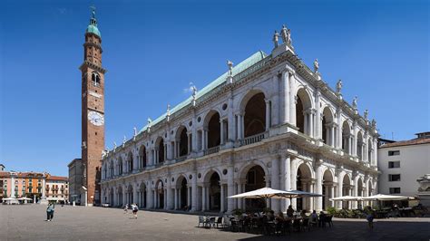 Facciata della Basilica Palladiana in Piazza dei Signori, Vicenza