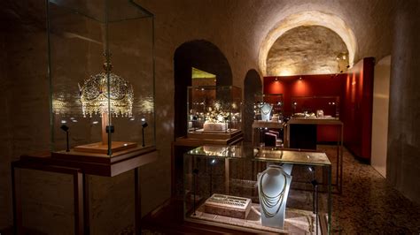 Interno del Museo del Gioiello nella Basilica Palladiana