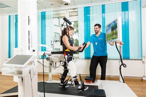 Foto di tecnologia robotica per la riabilitazione