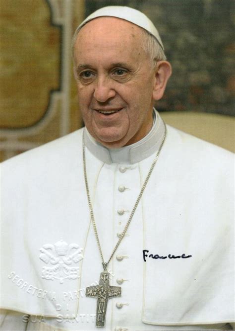 Ritratto fotografico di Papa Francesco