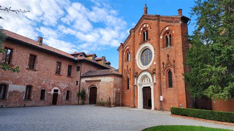 vista generale dell'abbazia di Viboldone