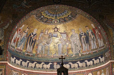 Mosaico absidale del XII secolo raffigurante Cristo e Maria in trono