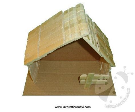 Schema costruzione base capanna con mollette