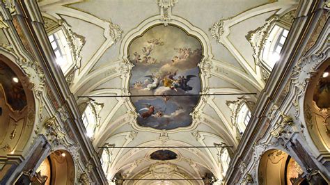 Affresco della Glorificazione di San Giacomo di Luigi Galizzi sulla volta della navata