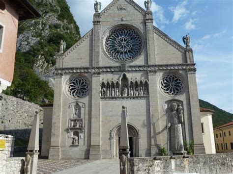 Foto della facciata del Museo della Pieve e del Tesoro del Duomo di Gemona