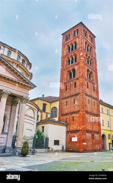 Il campanile romanico del Santuario della Consolata