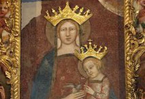 Icona in pietra del '500 della Madonna delle Grazie di Casale di Carinola