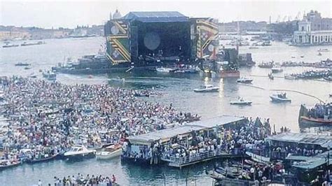 Immagine del concerto dei Pink Floyd a Venezia nel 1989