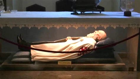 Tomba di Bartolo Longo nel Santuario di Pompei