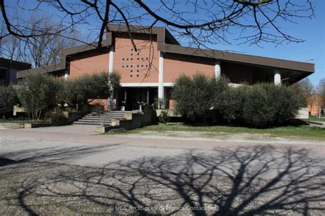 Foto esterna della Parrocchia di San Giuseppe Lavoratore a Ferrara