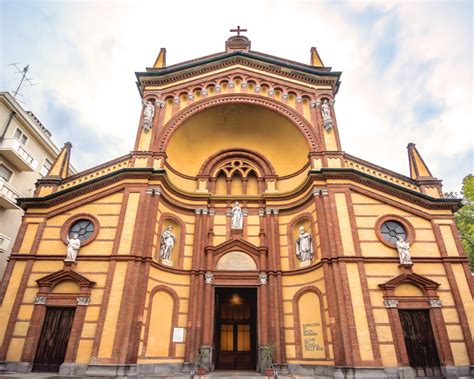 Pianta ottagonale della chiesa di Santa Barbara