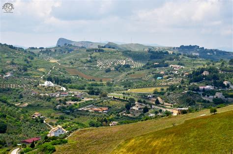 Panorama di Ciminna con la chiesa madre in lontananza