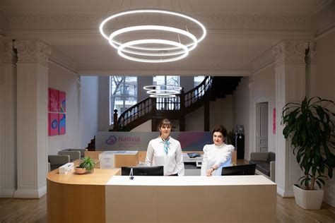 Foto dello staff medico della Clinica Nativia in un ambiente accogliente e professionale