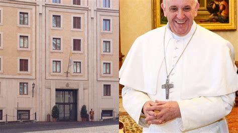 Foto della cappella di Casa Santa Marta, luogo intimo dove Papa Francesco teneva le omelie mattutine.