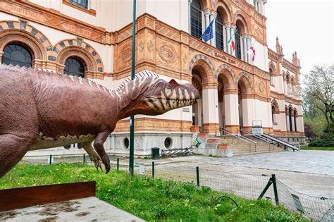 Foto della facciata del Museo Missionario Cinese e di Storia Naturale di Lecce