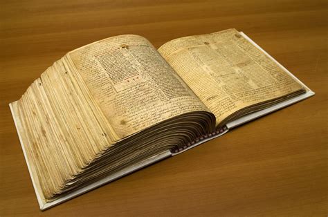 immagini di manoscritti antichi della Bibbia