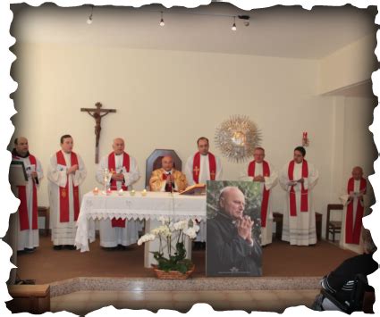Foto di gruppo dei Silenziosi Operai della Croce o del personale dell'RSA