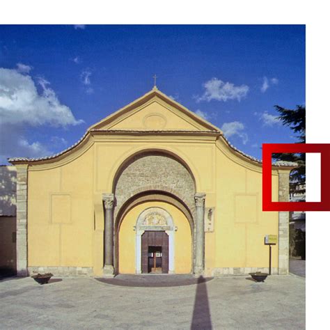 Facciata della Basilica di Santa Sofia a Benevento