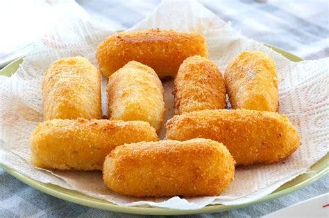 Foto di un piatto di crocchè artigianali