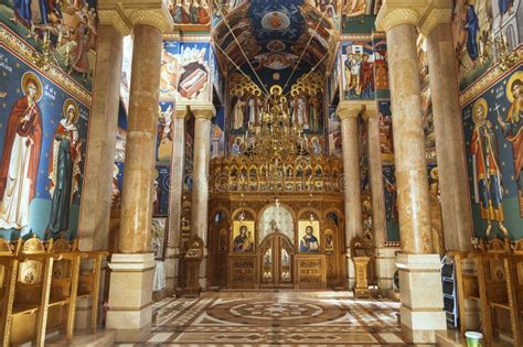 icona ortodossa rumena o architettura di chiesa ortodossa