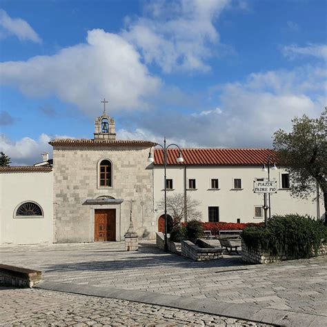 Veduta esterna del Convento dei Cappuccini di Morcone