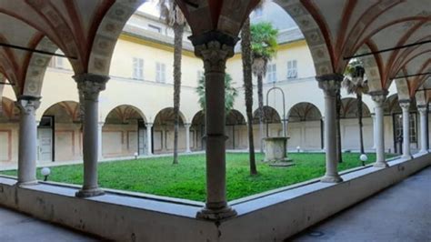 Veduta d'insieme dell'Abbazia di San Nicolò del Boschetto immersa nel verde della collina di Coronata