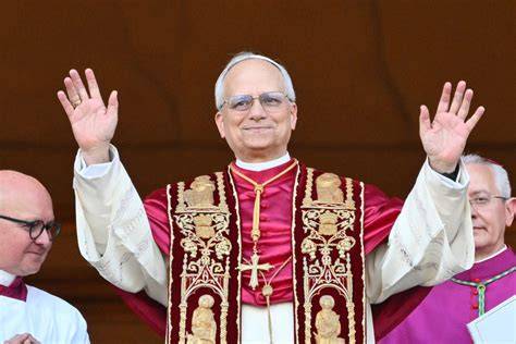 Cerimonia di nomina sacerdotale o benedizione di una nuova chiesa nella diocesi