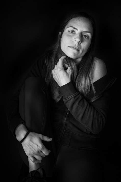 Ritratto fotografico di Rosario Bianco nel suo studio professionale