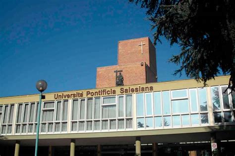 Edificio principale dell'Università Pontificia Salesiana a Roma