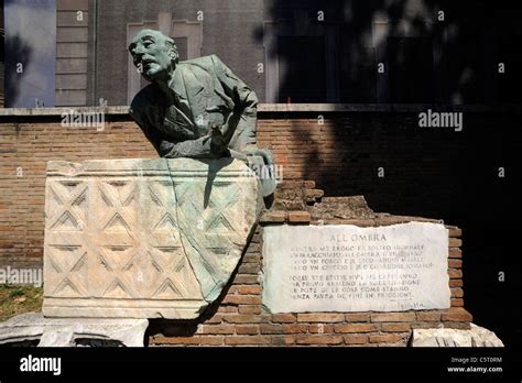Ritratto di Trilussa, il poeta romano