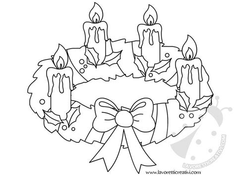 illustrazione di una Corona d'Avvento con candele accese