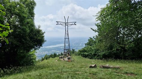 Croce Pessina con panorama sulla Brianza