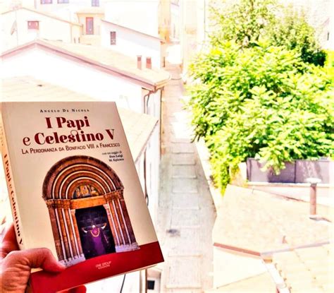 Illustrazione di Celestino V che promulga la Perdonanza