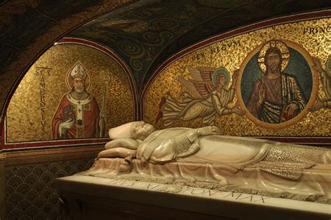 Resti della Chiesa di San Pietro e Tomba di Rotari