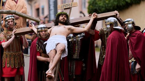 La crocifissione di Gesù