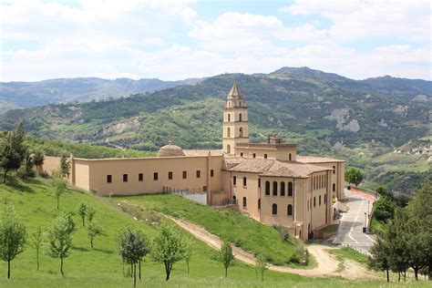 Veduta aerea del Complesso Monastico di Santa Maria d'Orsoleo, Sant'Arcangelo, Basilicata