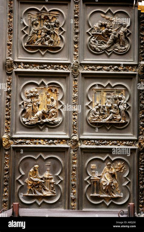 Dettaglio della Porta Nord del Battistero di San Giovanni, opera di Lorenzo Ghiberti
